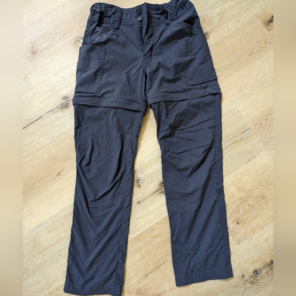 Girls REI Sahara convertible Hiking Pants.  Grayish blue.  Size medium (10-12)!